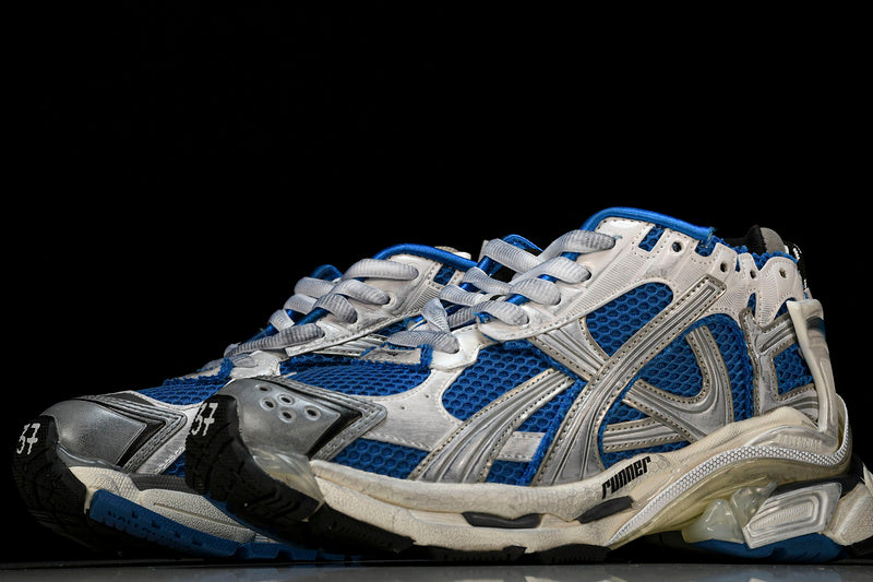 Balenciaga Runner