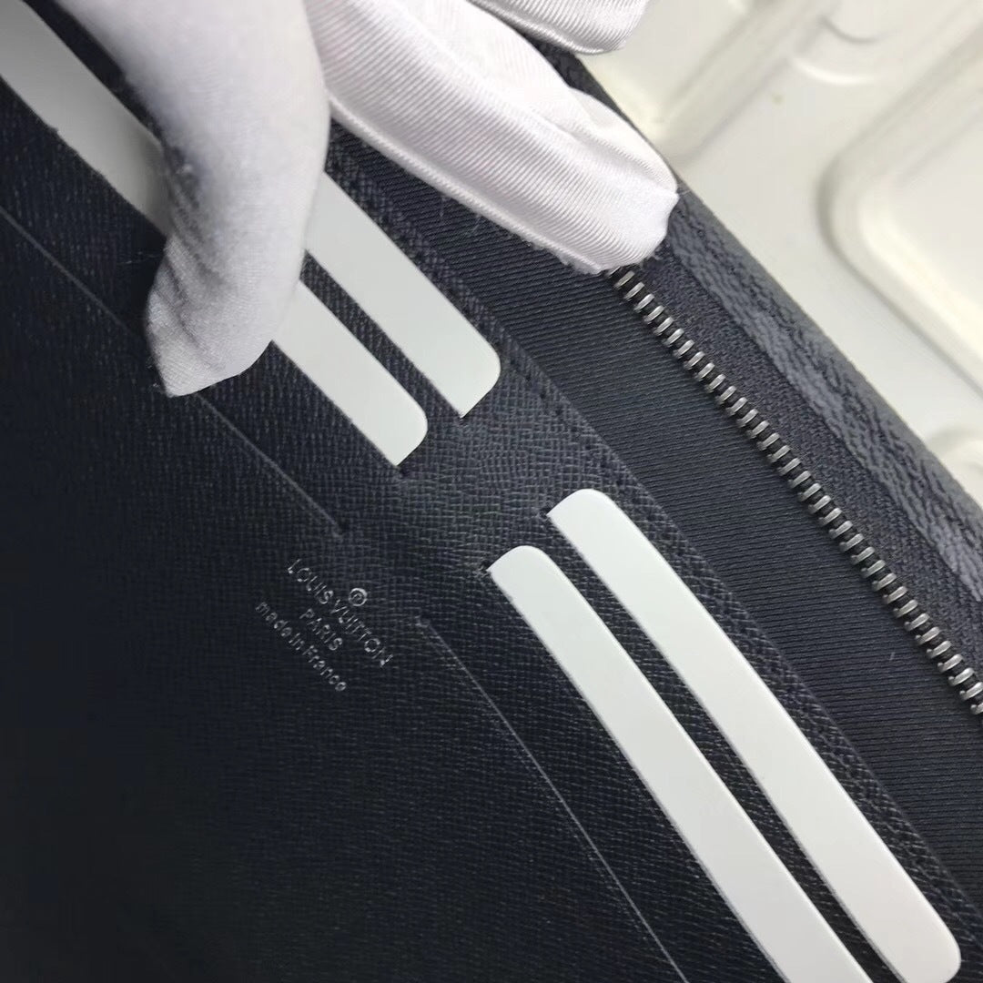 Pochette Louis Vuitton