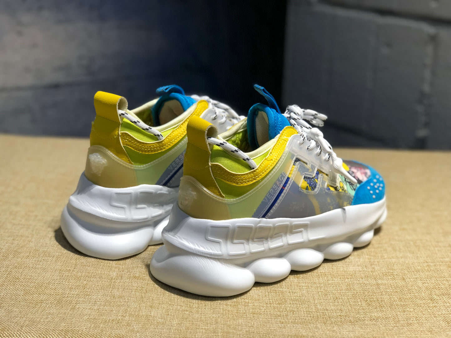 Versace Chain Reaction