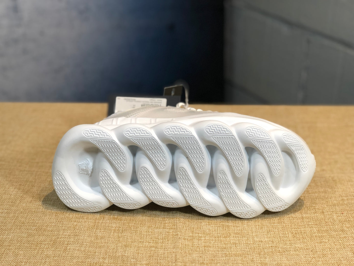 Versace Chain Reaction