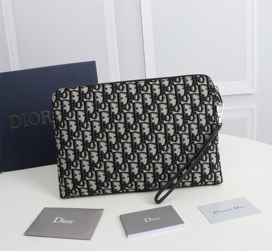 Pochette Dior
