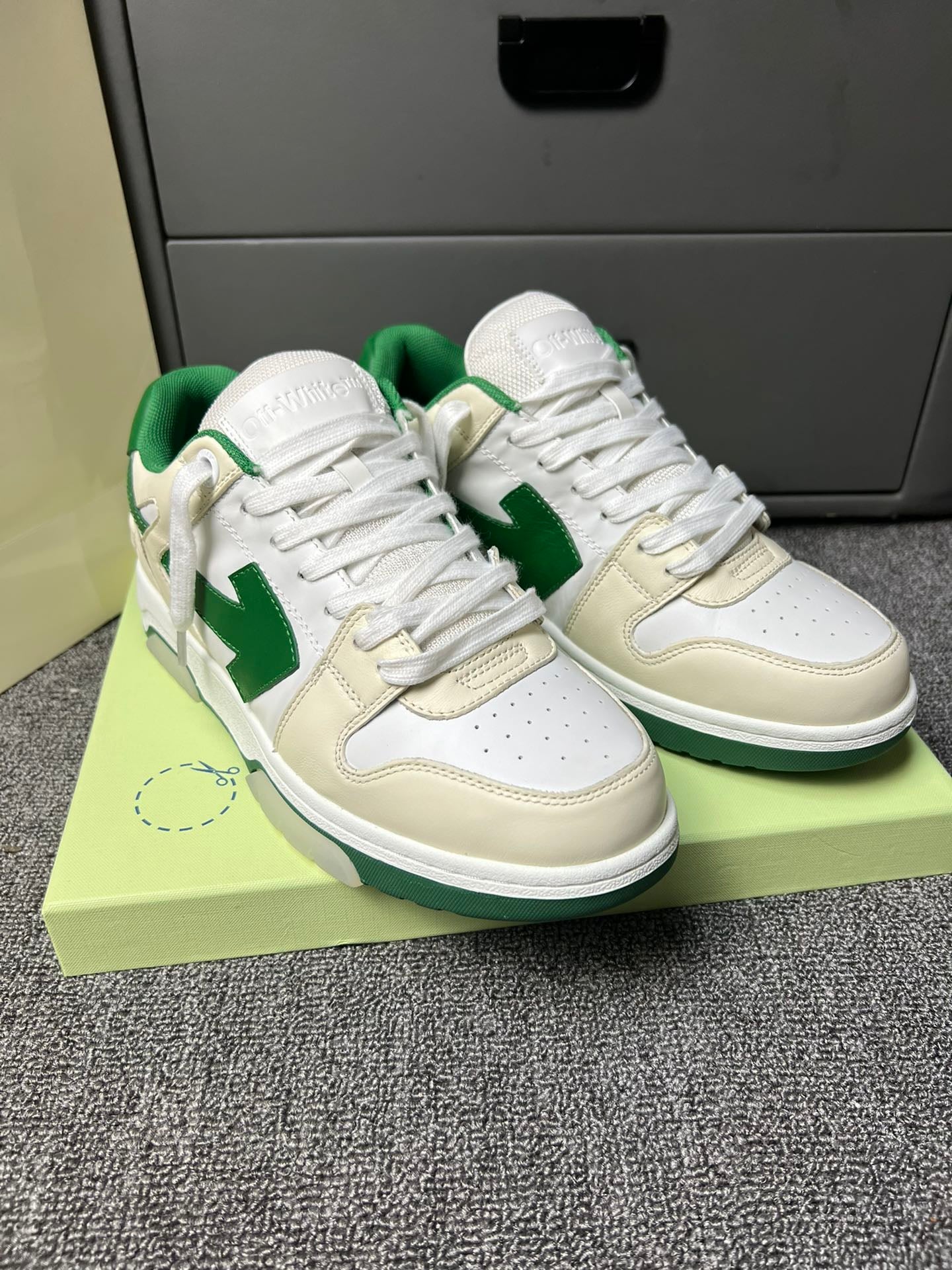 Off-White Out Of Office