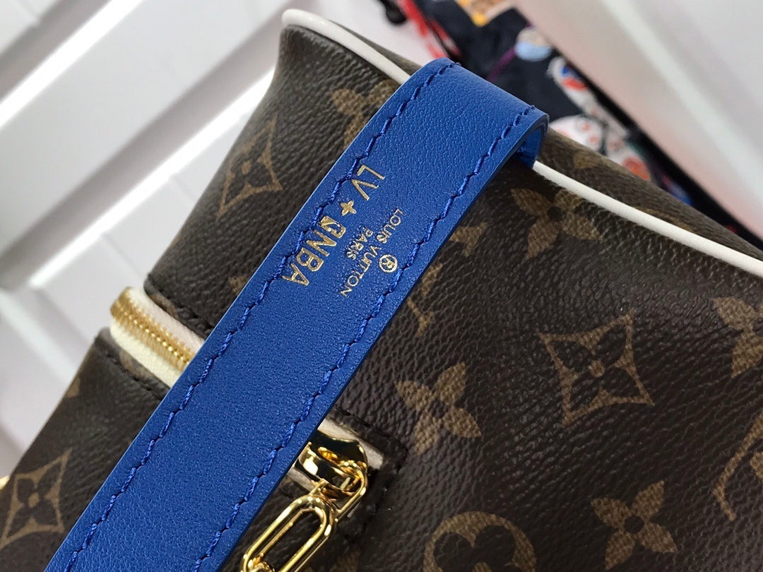 Pochette Louis Vuitton x NBA