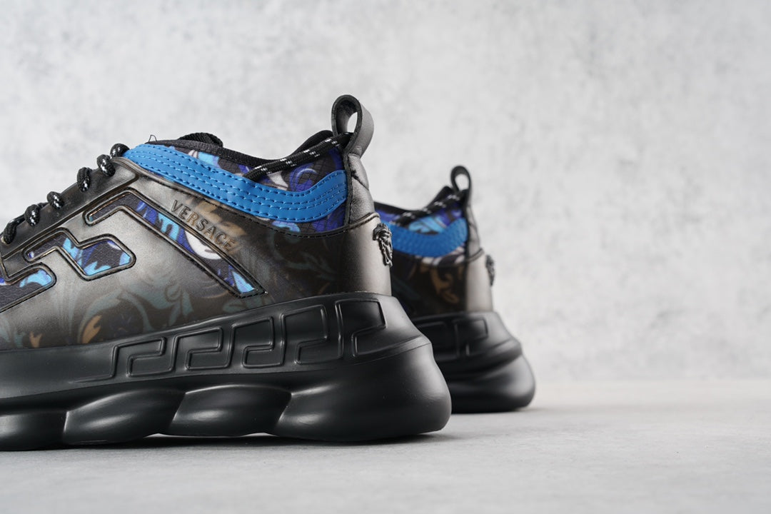 Versace Chain Reaction