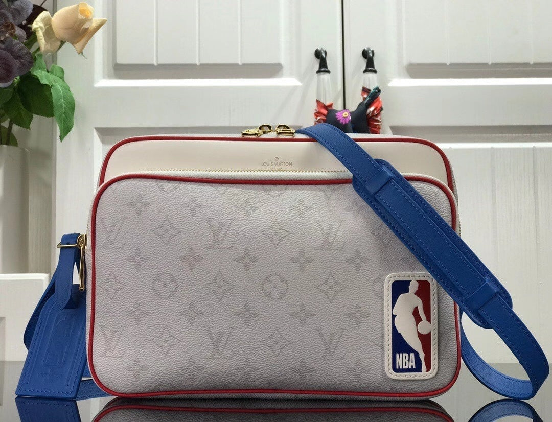 Tracolla Louis Vuitton x NBA