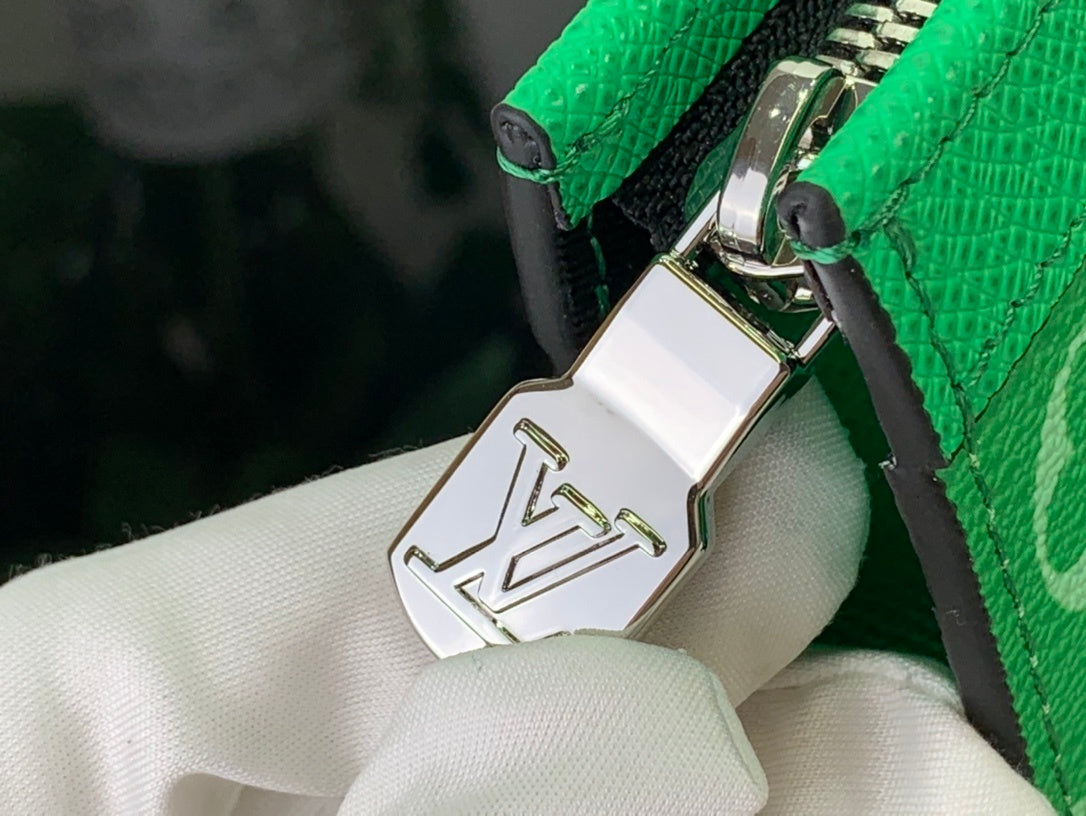 Pochette Louis Vuitton
