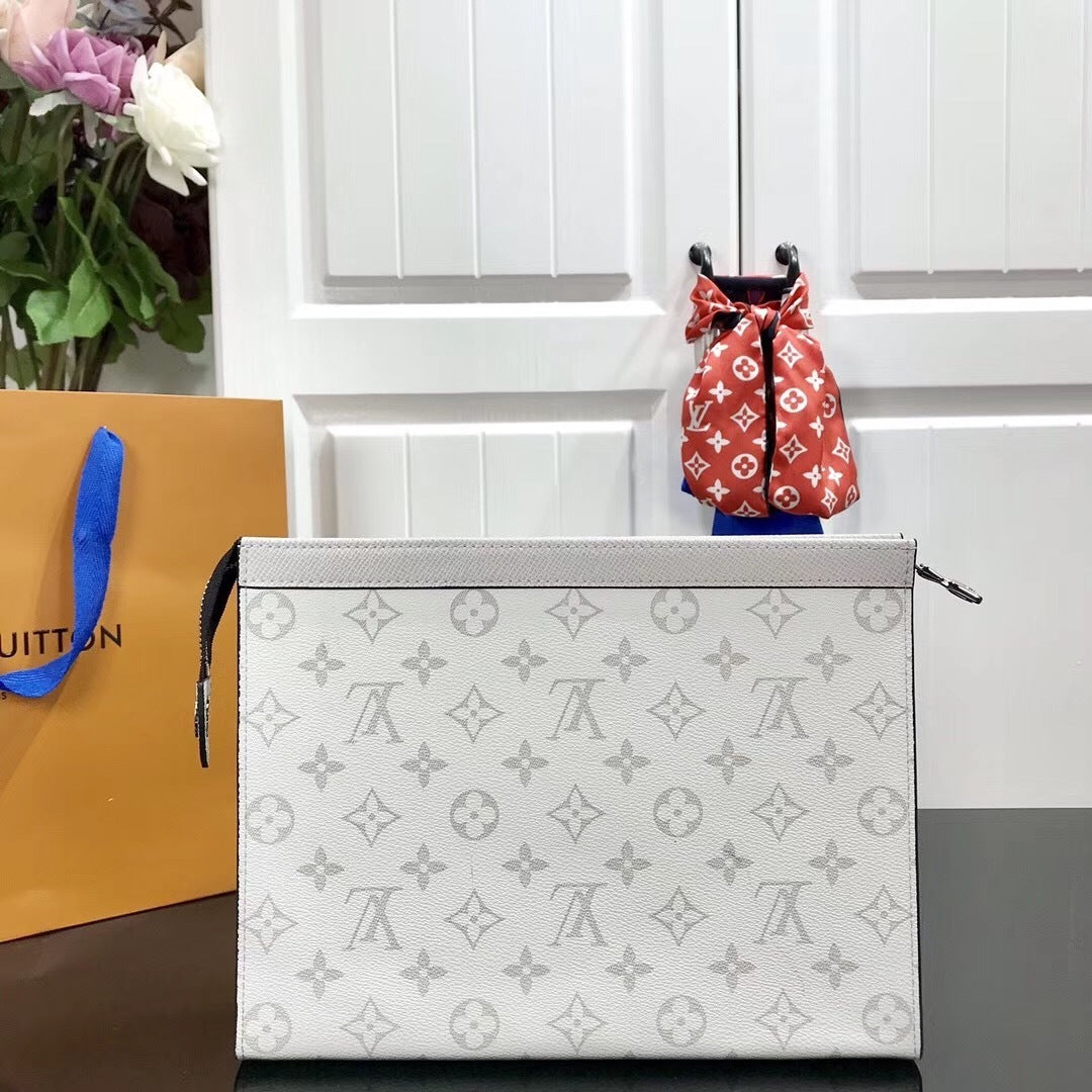 Pochette Louis Vuitton