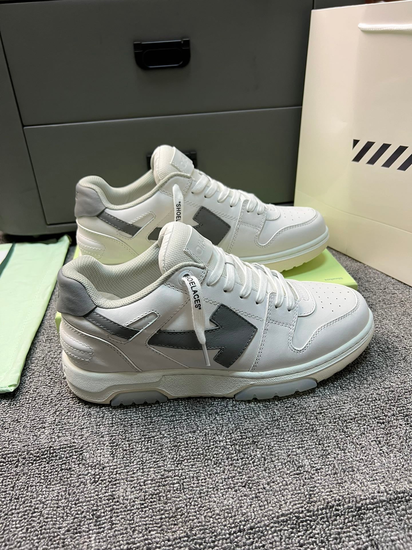 Off-White Out Of Office