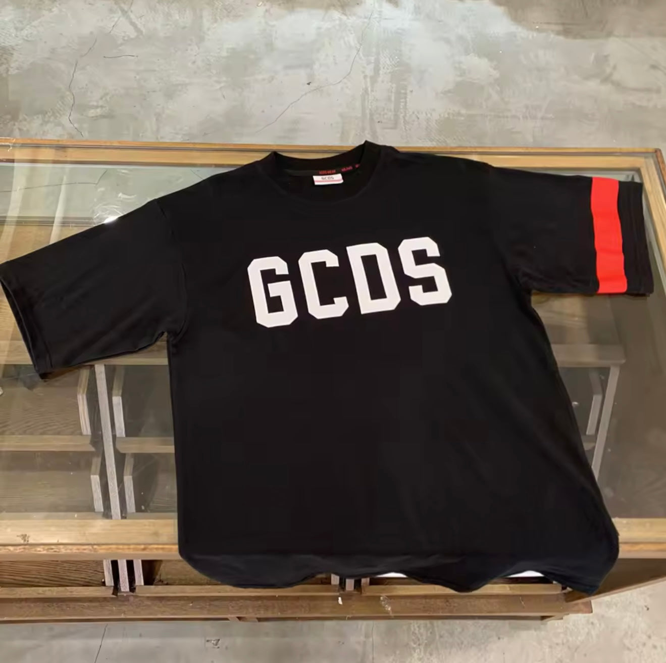 T-shirt GCDS