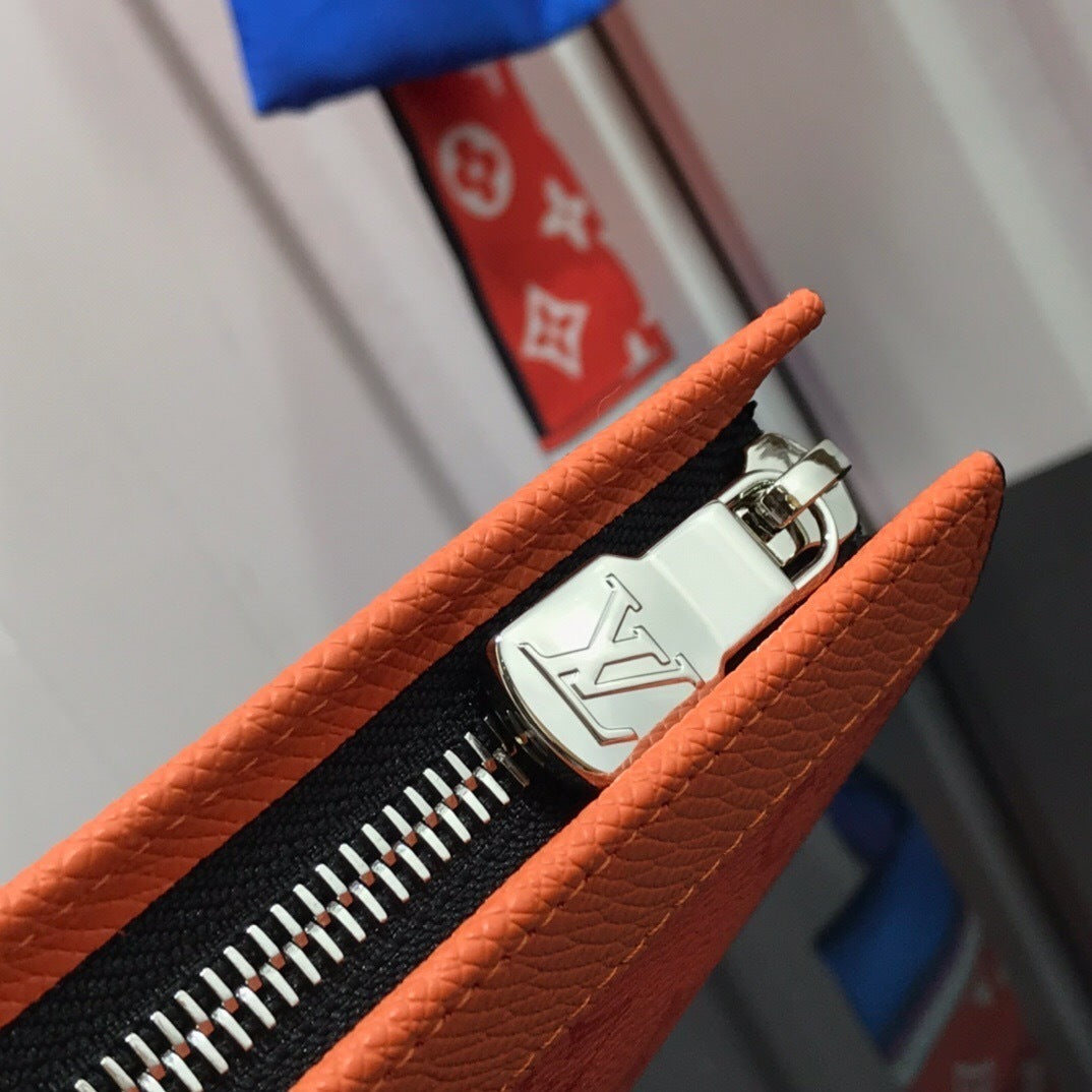 Pochette Louis Vuitton