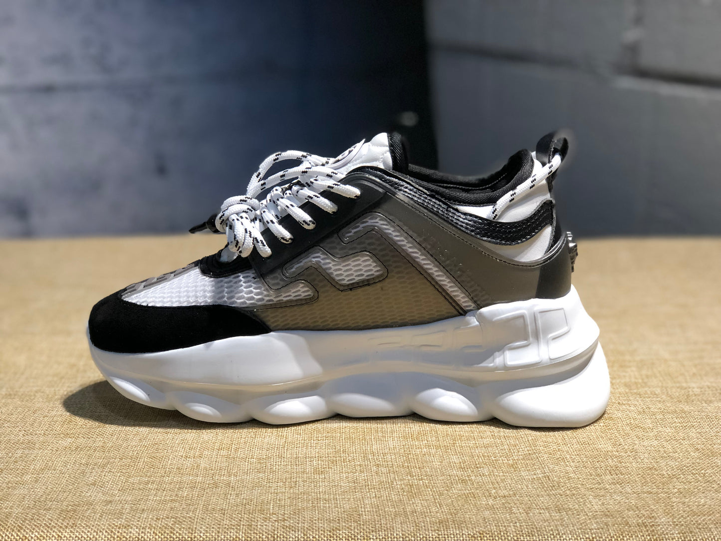 Versace Chain Reaction