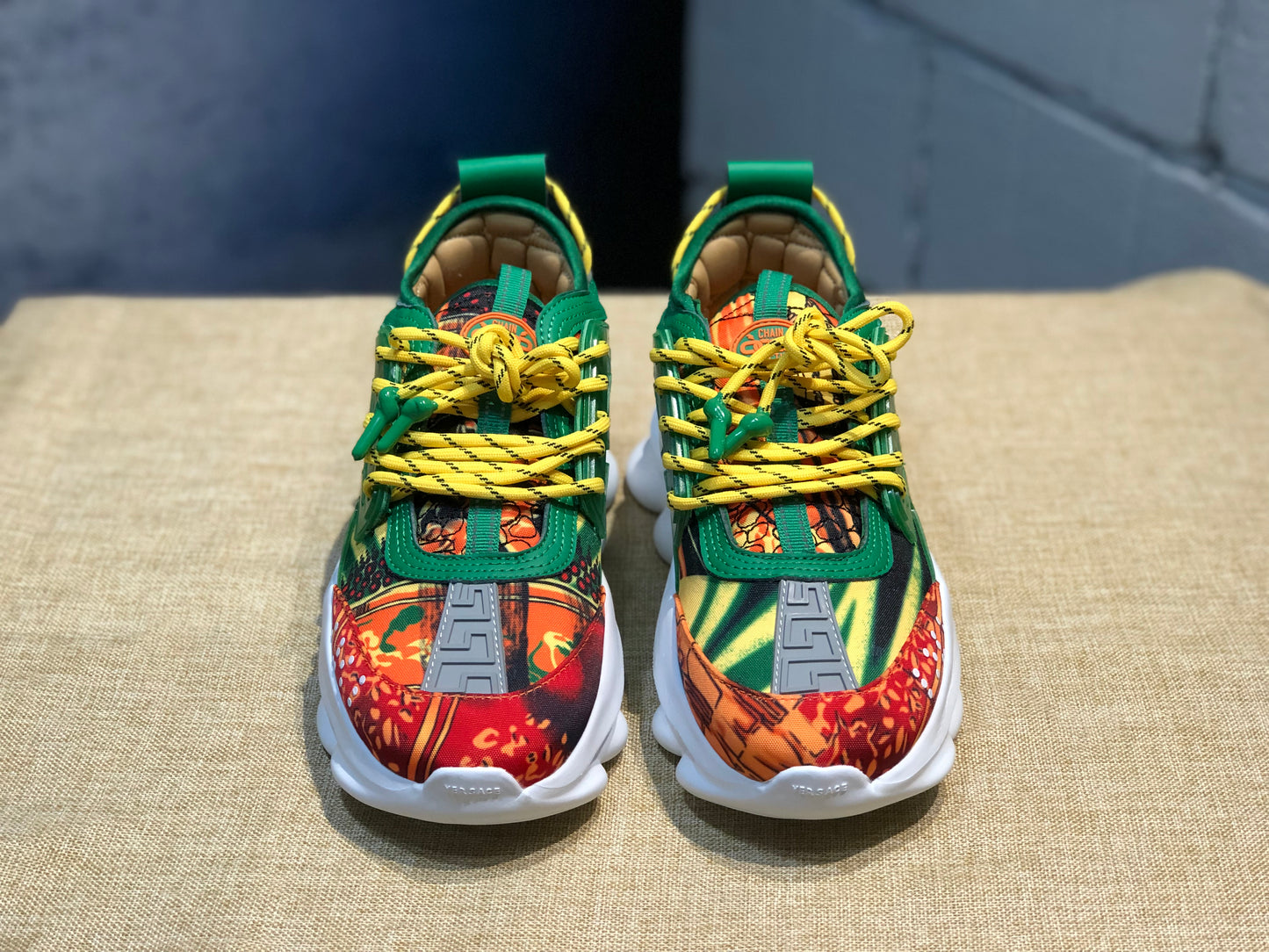Versace Chain Reaction