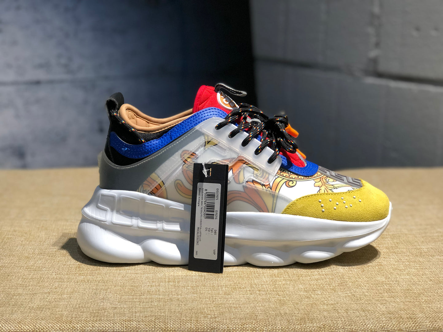 Versace Chain Reaction