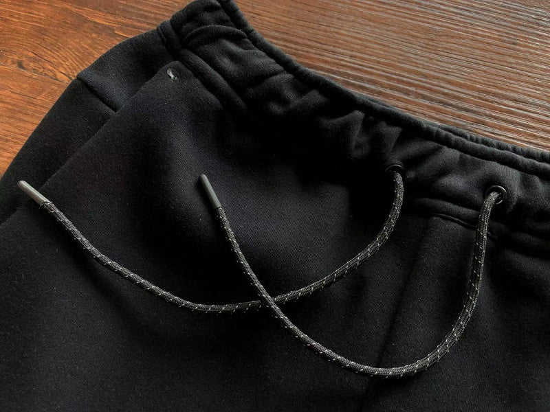 Pantalone Nike Tech
