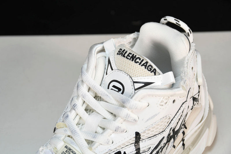 Balenciaga Runner