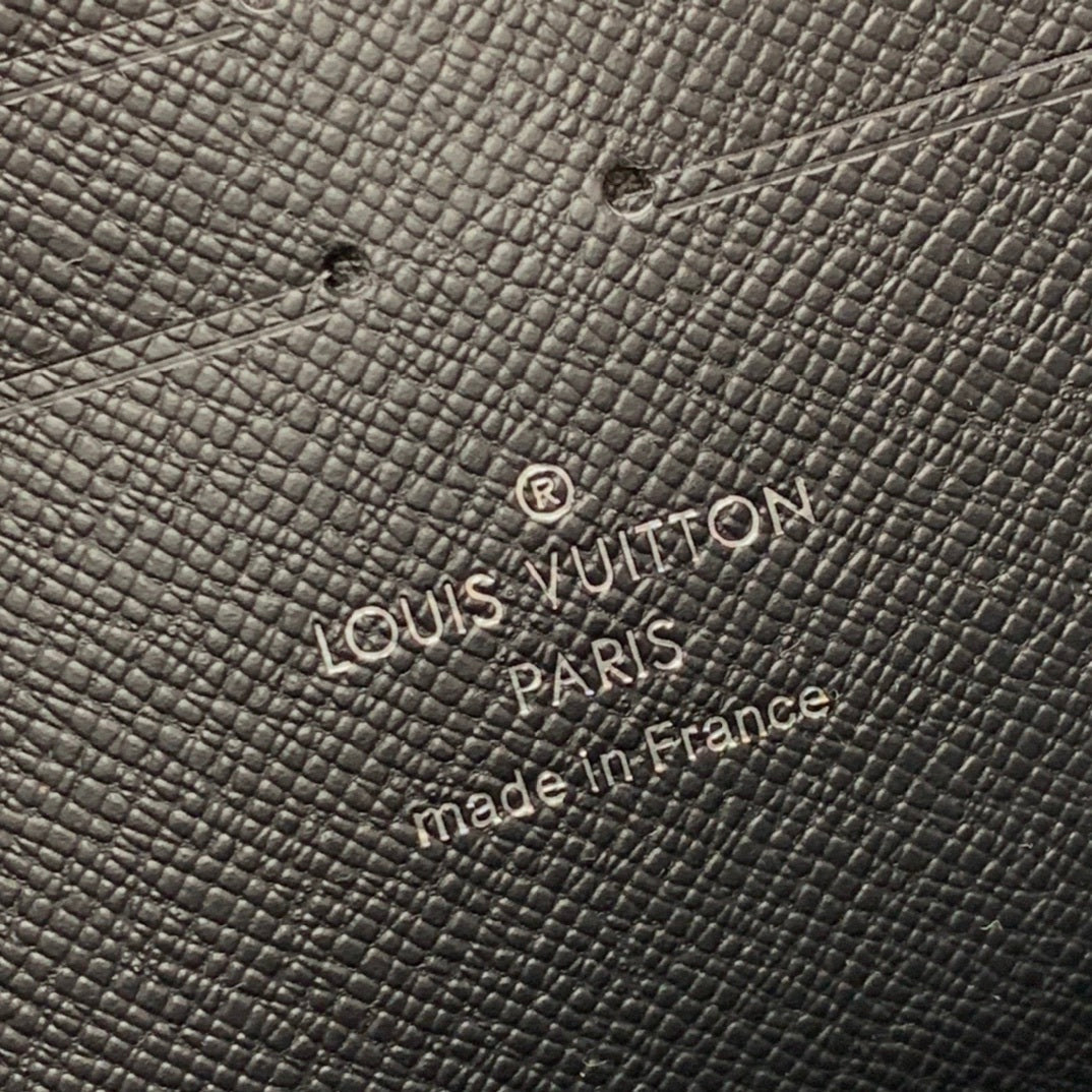 Pochette Louis Vuitton