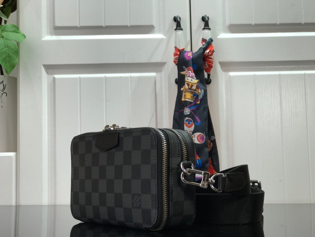Pochette Louis Vuitton
