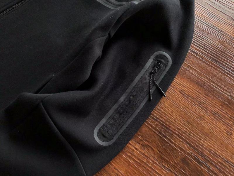 Nike Tech Fleece