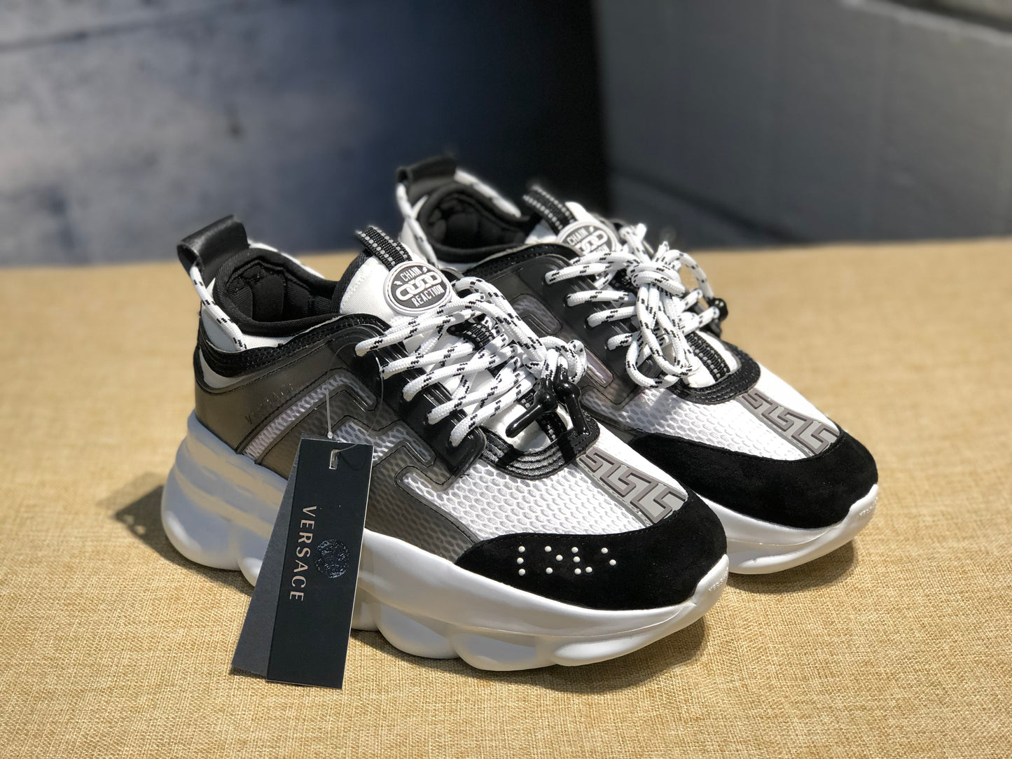 Versace Chain Reaction