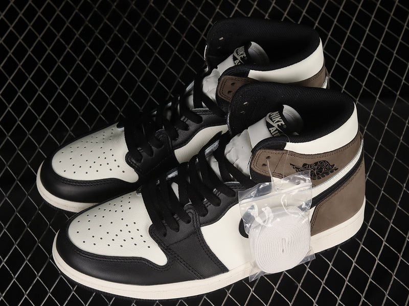 Jordan 1 Dark Mocha