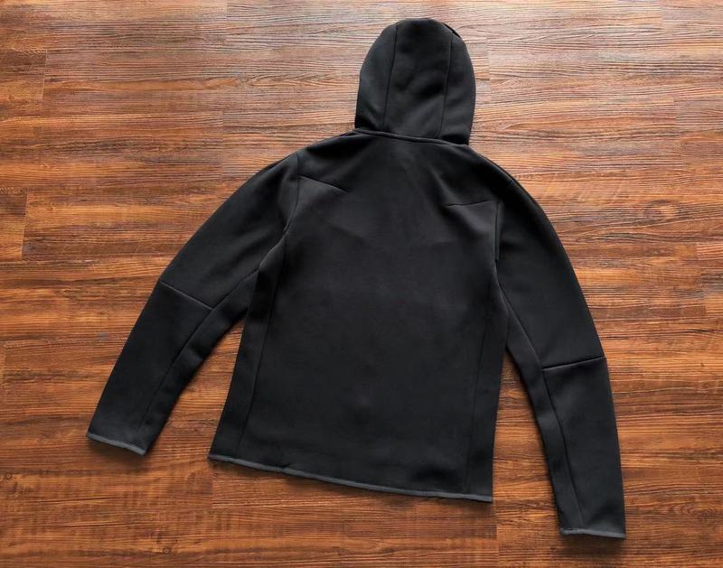 Nike Tech Fleece
