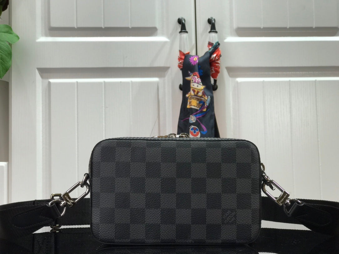 Pochette Louis Vuitton