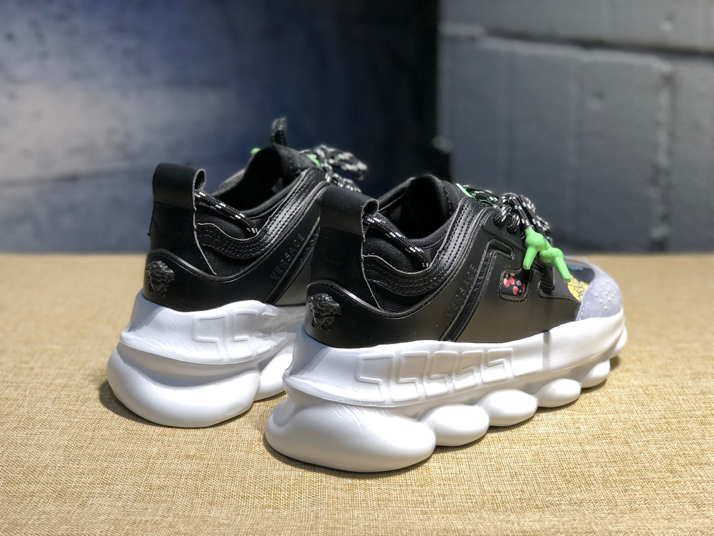 Versace Chain Reaction