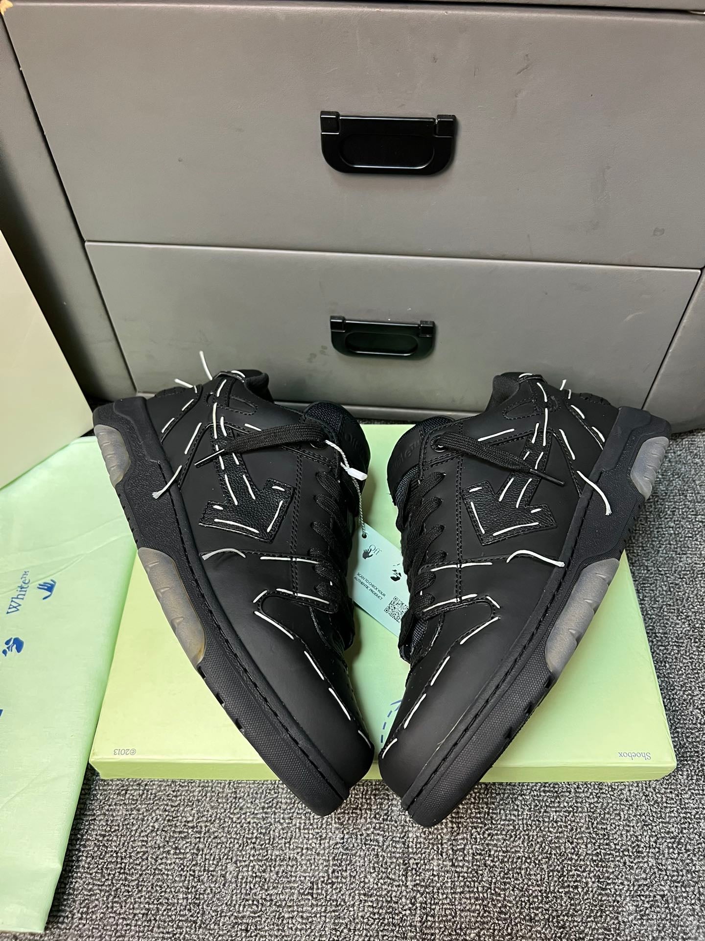 Off-White Out Of Office