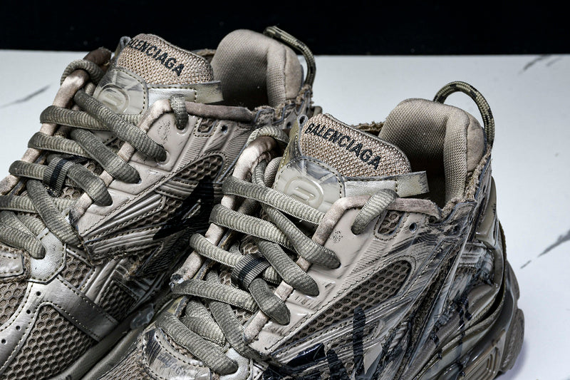 Balenciaga Runner