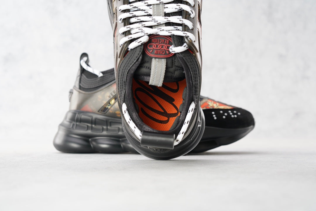 Versace Chain Reaction