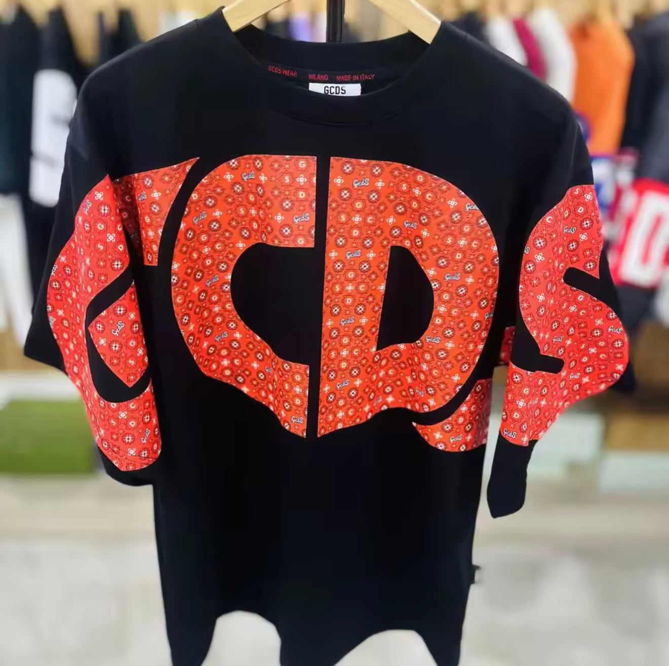 T-shirt GCDS
