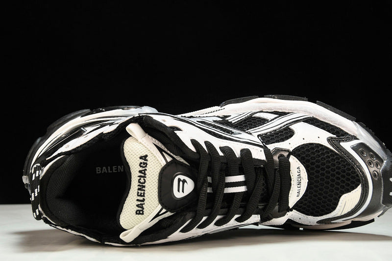 Balenciaga Runner