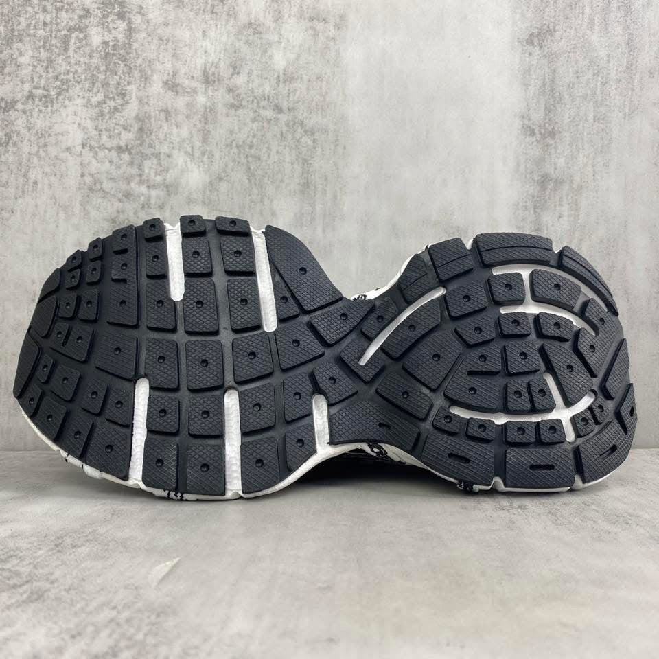 3XL Shoes