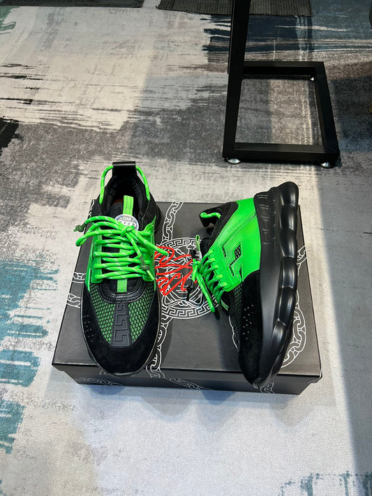 Versace Chain Reaction