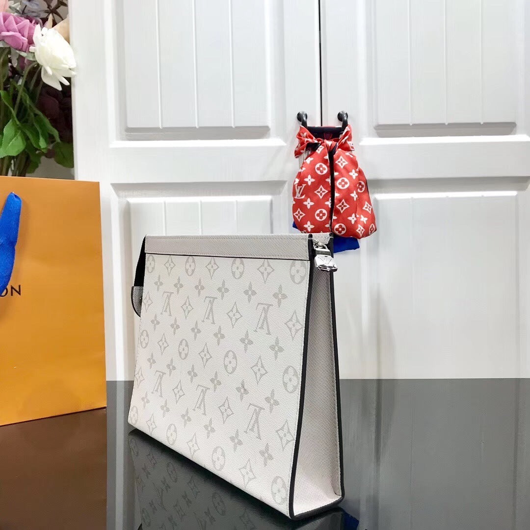 Pochette Louis Vuitton