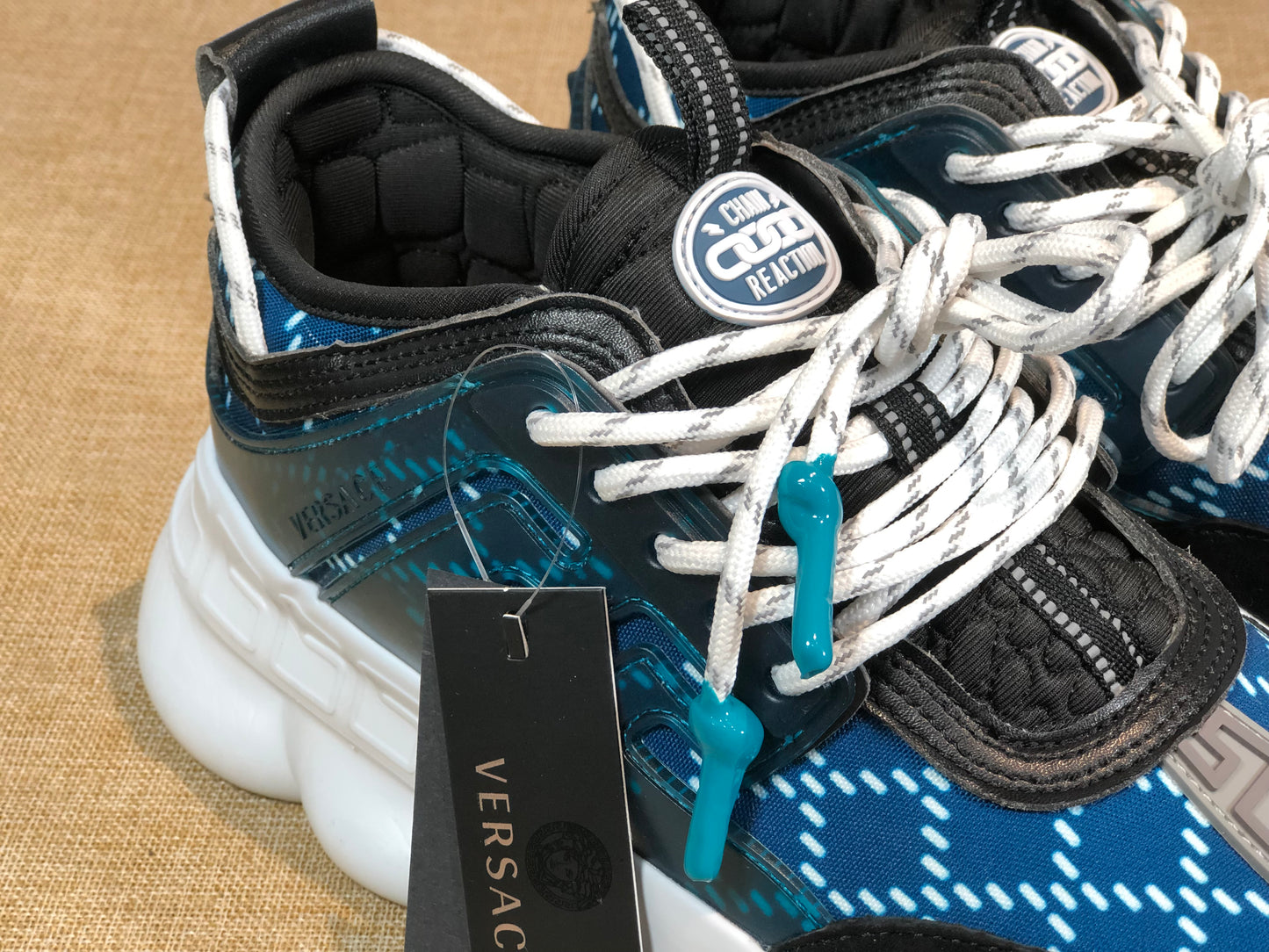 Versace Chain Reaction