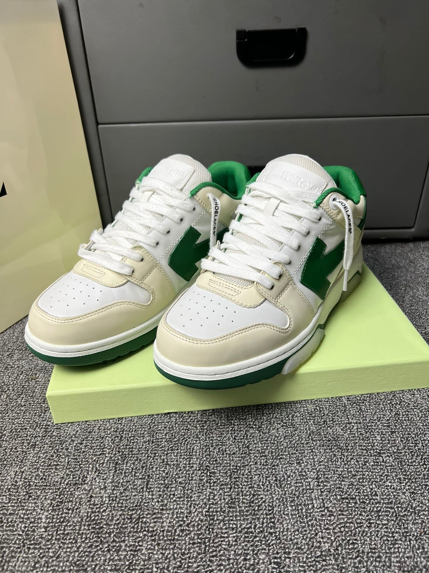 Off-White Out Of Office