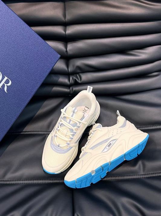 Dior B22
