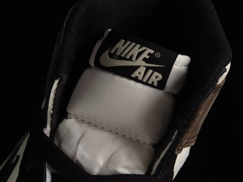 Jordan 1 Dark Mocha