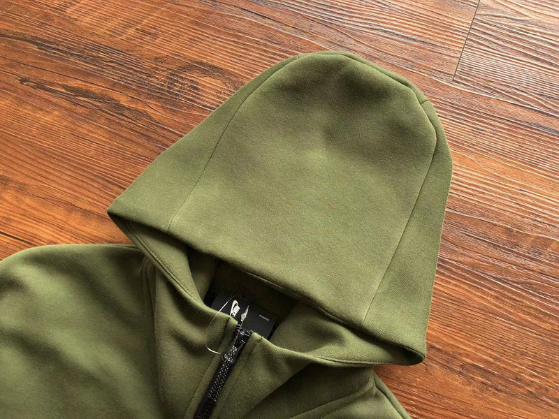 Nike Tech Fleece