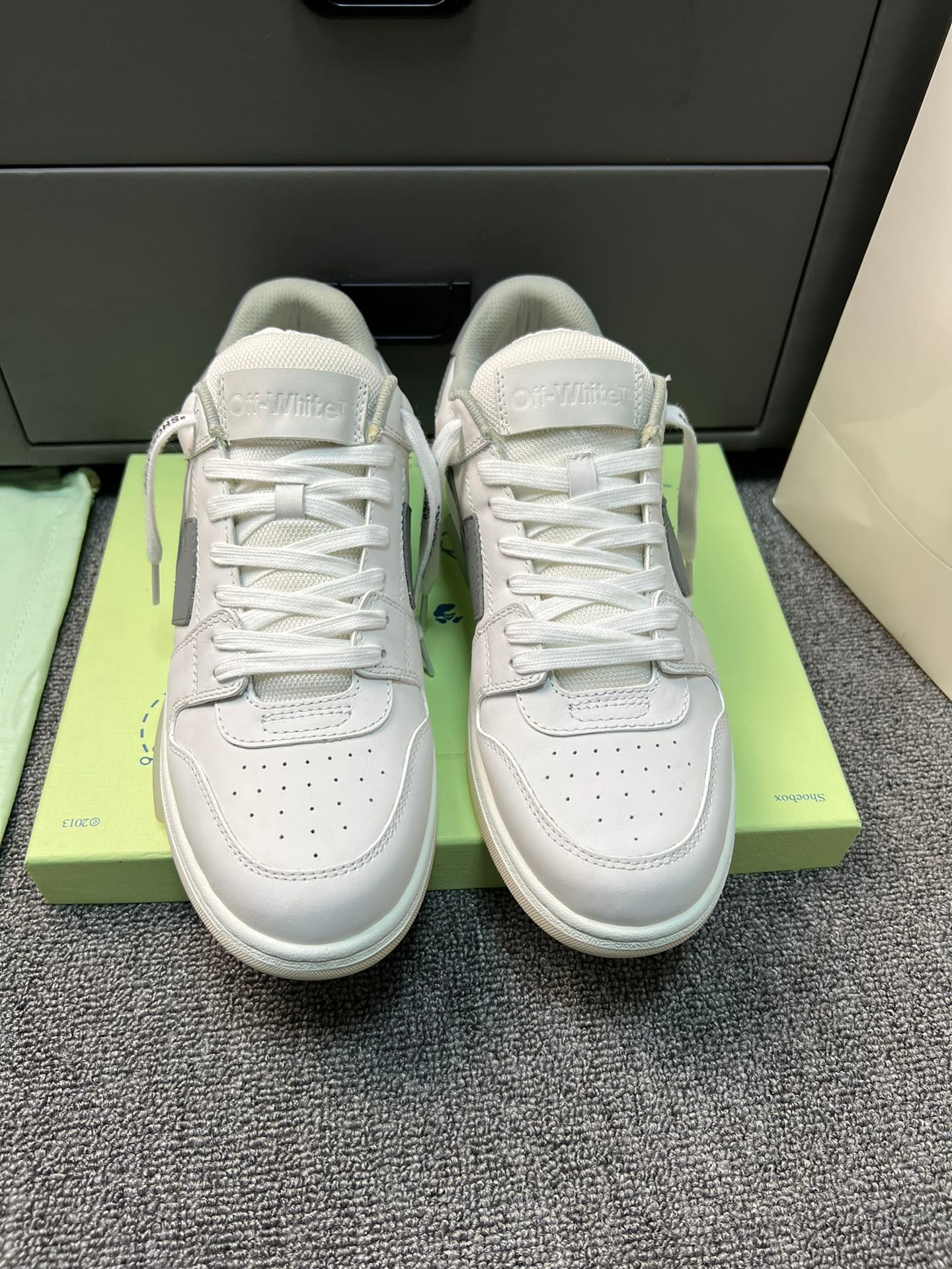 Off-White Out Of Office