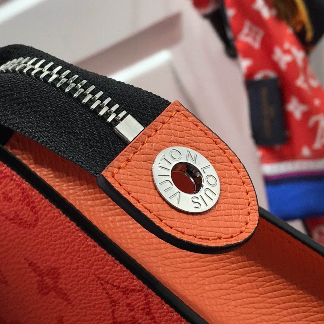 Pochette Louis Vuitton