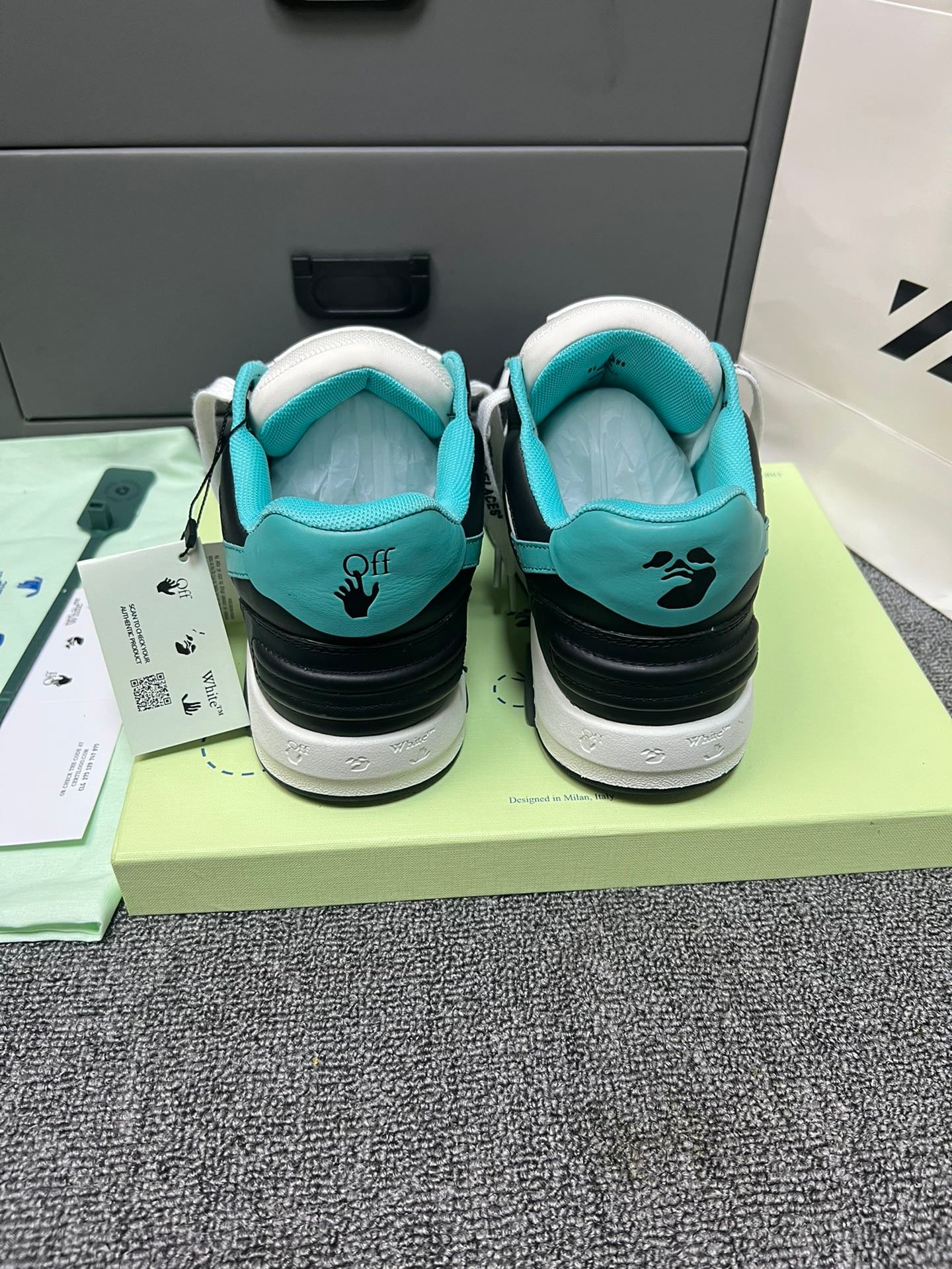 Off-White Out Of Office