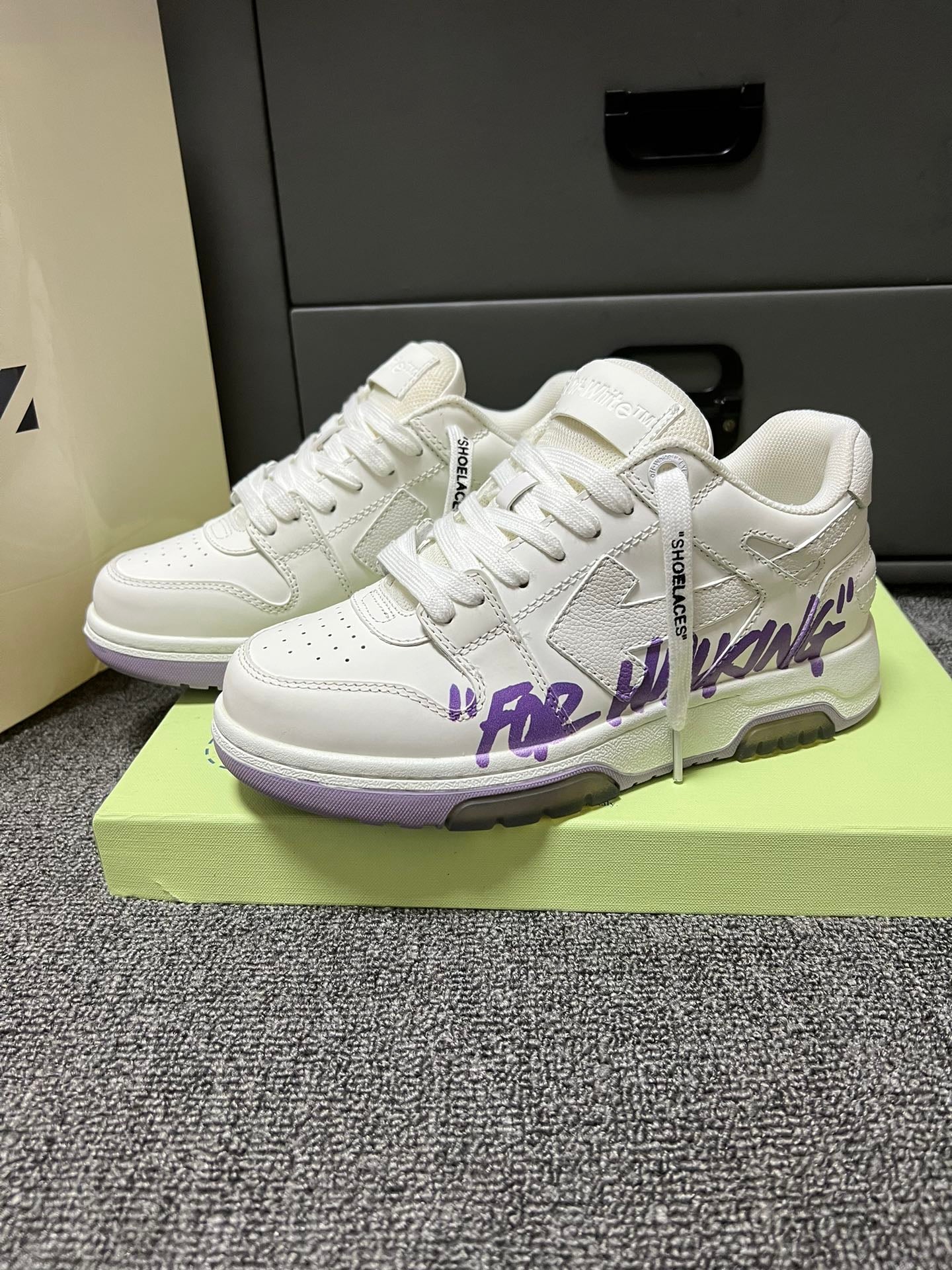 Off-White Out Of Office