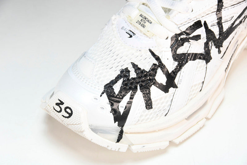 Balenciaga Runner