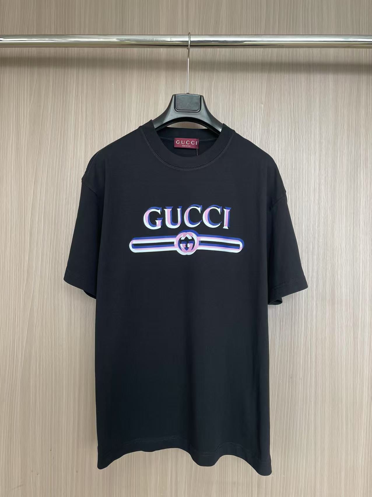 Gucci T-shirt