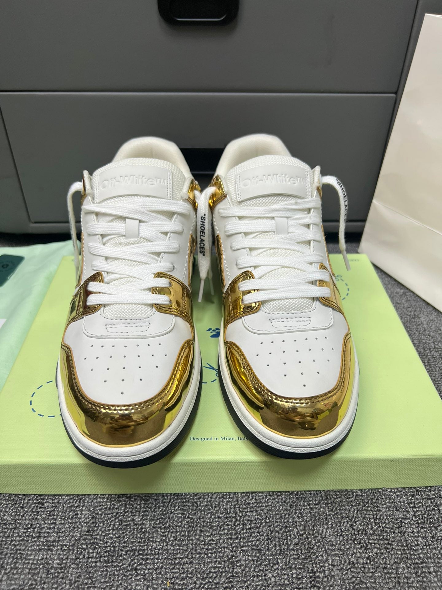Off-White Out Of Office