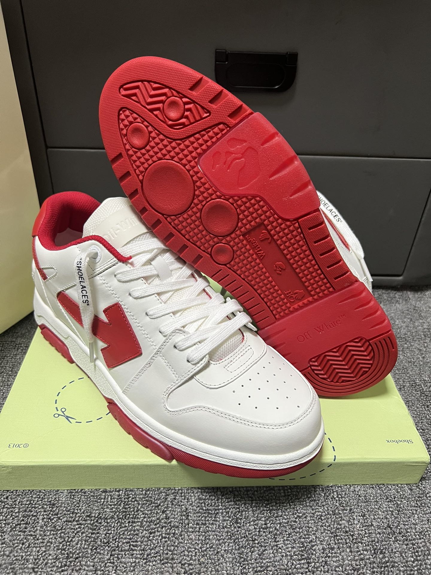 Off-White Out Of Office