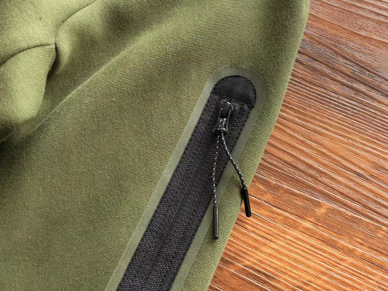 Nike Tech Fleece