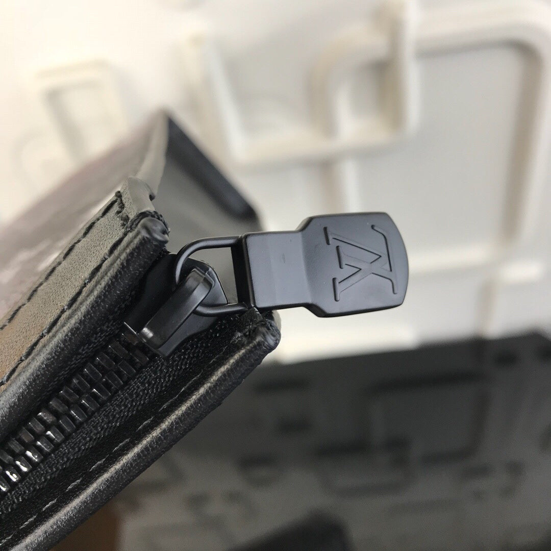 Pochette Louis Vuitton